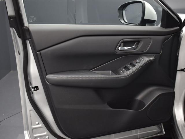 new 2025 Nissan Rogue car, priced at $28,997