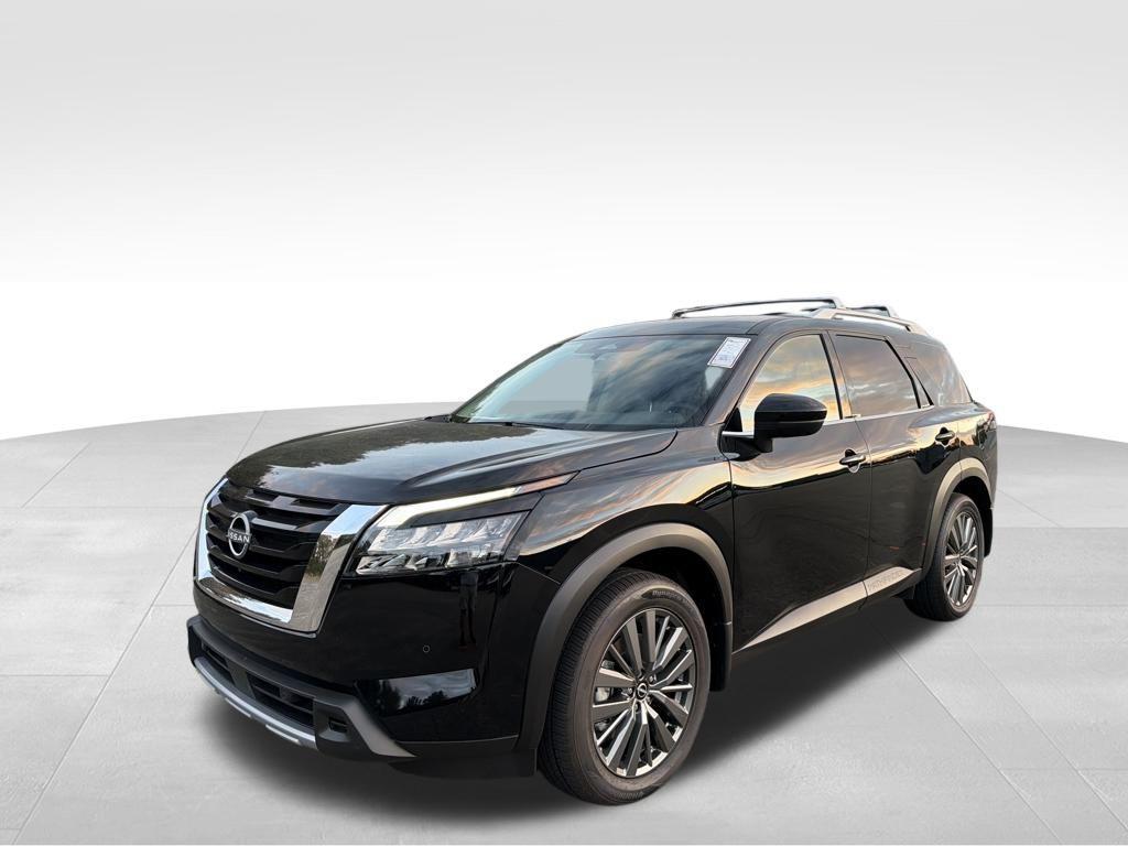 new 2025 Nissan Pathfinder car, priced at $40,999