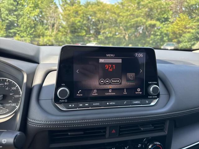 new 2025 Nissan Rogue car, priced at $27,950