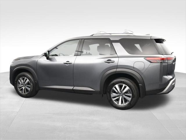new 2025 Nissan Pathfinder car, priced at $40,284