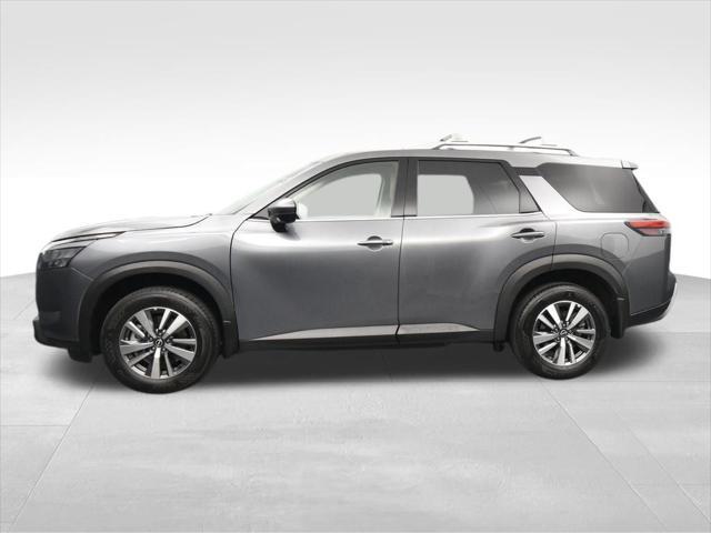 new 2025 Nissan Pathfinder car, priced at $40,284