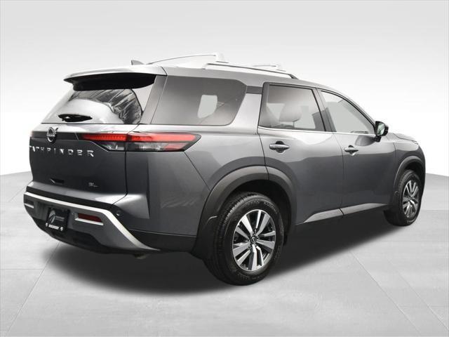 new 2025 Nissan Pathfinder car, priced at $40,284