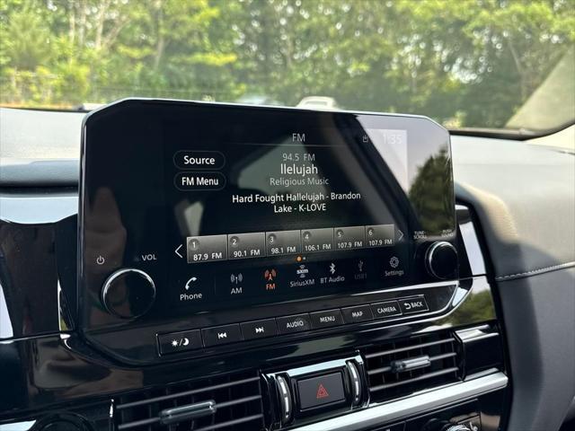 new 2025 Nissan Pathfinder car, priced at $42,084