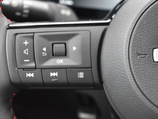 new 2025 Nissan Kicks car, priced at $26,612