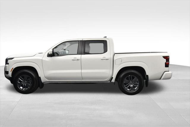 new 2025 Nissan Frontier car, priced at $35,268