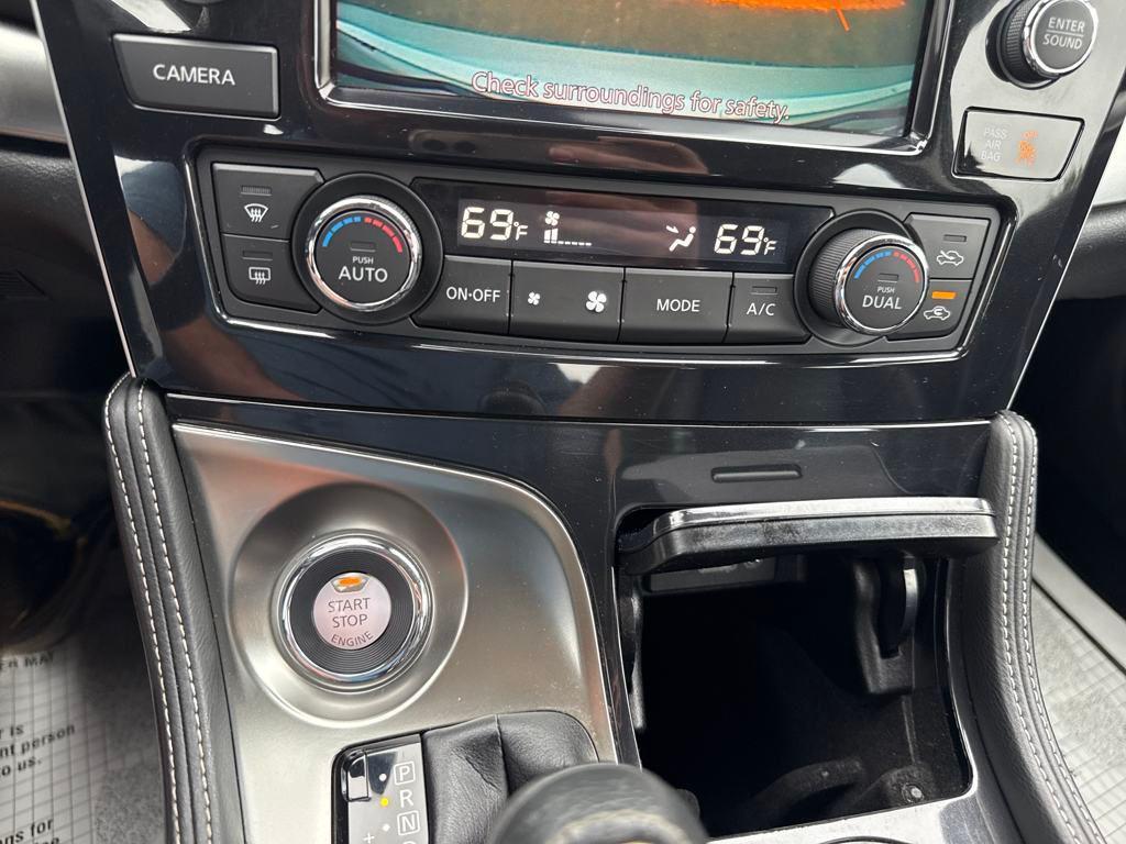 used 2022 Nissan Maxima car, priced at $21,922