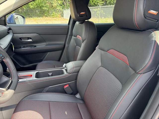 new 2025 Nissan Kicks car, priced at $30,484