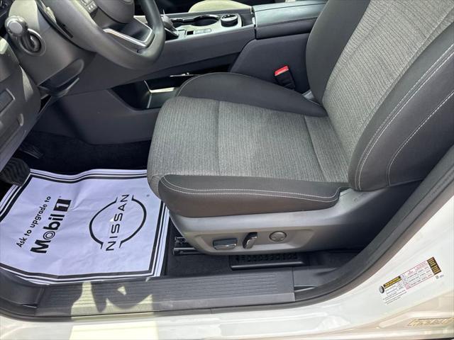 used 2022 Nissan Rogue car, priced at $24,717