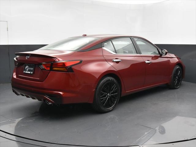new 2025 Nissan Altima car, priced at $29,220