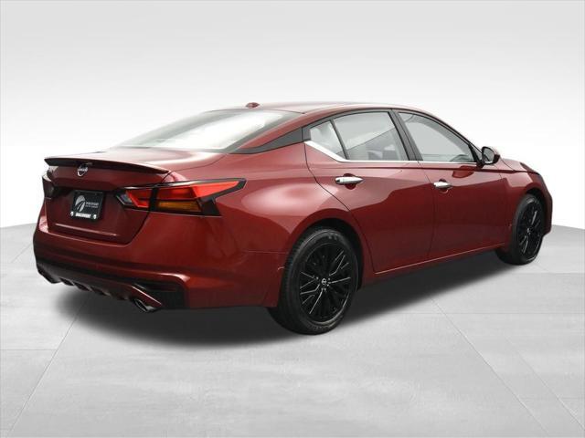 new 2025 Nissan Altima car, priced at $27,699