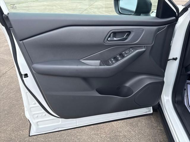 new 2025 Nissan Rogue car, priced at $29,799