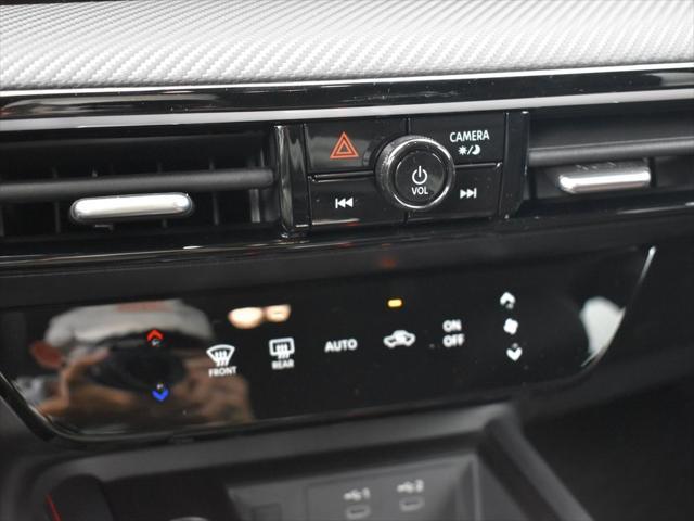 new 2025 Nissan Kicks car, priced at $27,077