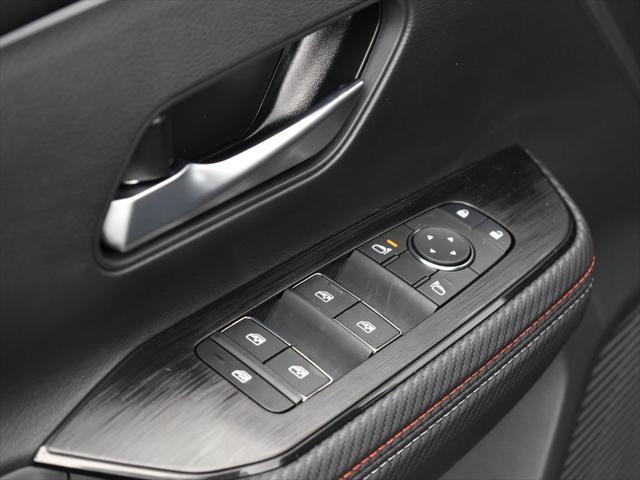 new 2025 Nissan Kicks car, priced at $27,077