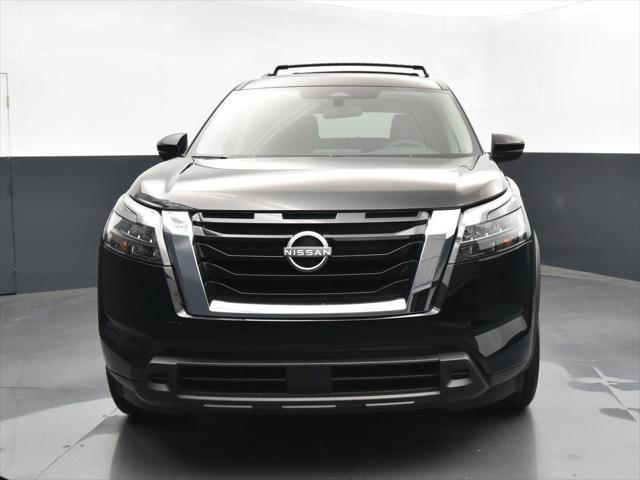 new 2025 Nissan Pathfinder car, priced at $37,417