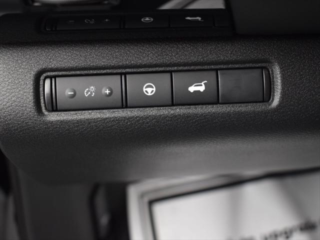 new 2025 Nissan Pathfinder car, priced at $37,417
