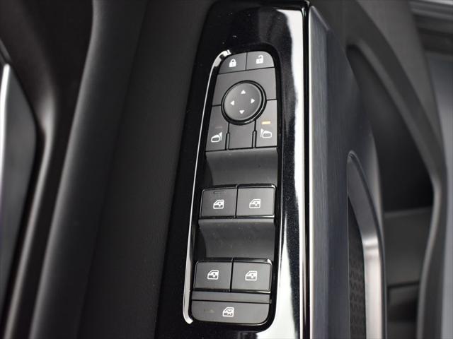 new 2025 Nissan Pathfinder car, priced at $40,228