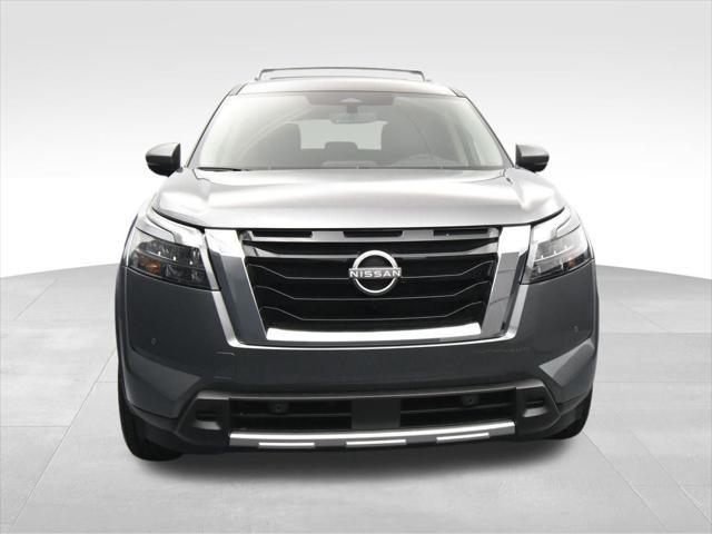 new 2025 Nissan Pathfinder car, priced at $41,428
