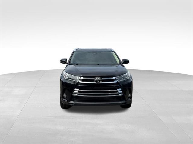 used 2017 Toyota Highlander car, priced at $24,439