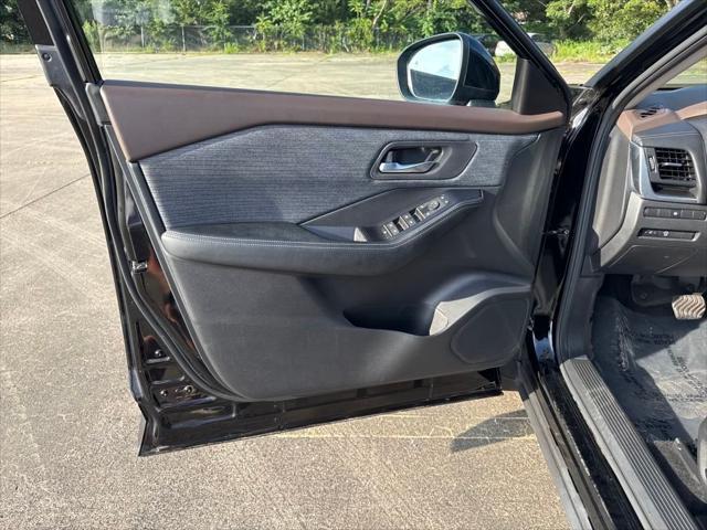 used 2023 Nissan Rogue car, priced at $25,262