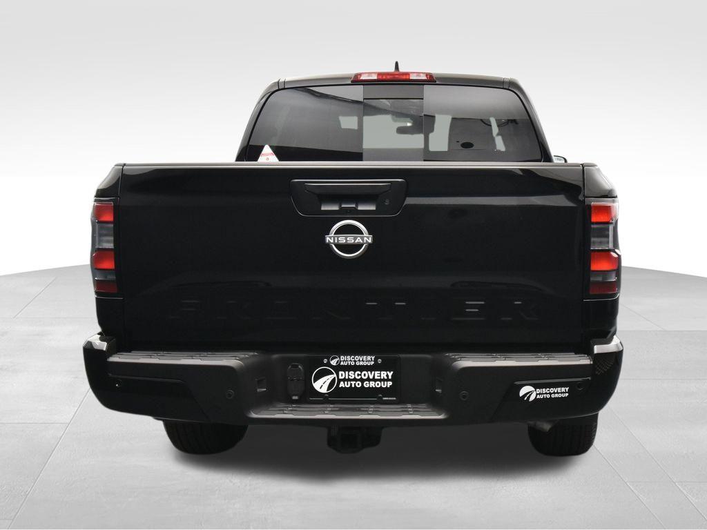 new 2025 Nissan Frontier car, priced at $33,568