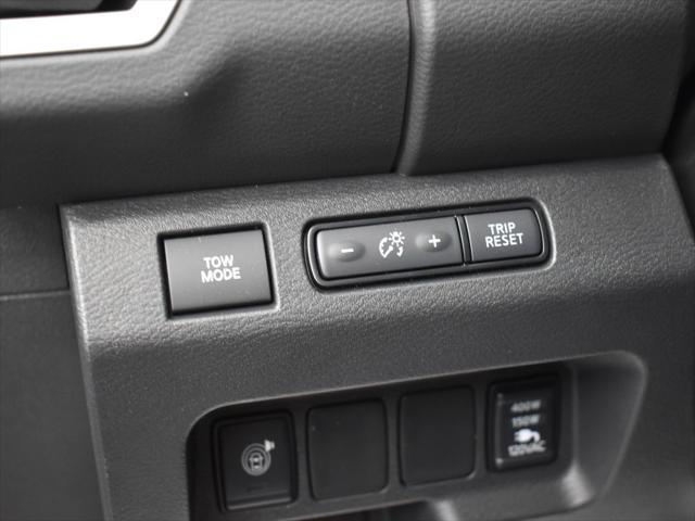 new 2025 Nissan Frontier car, priced at $33,897