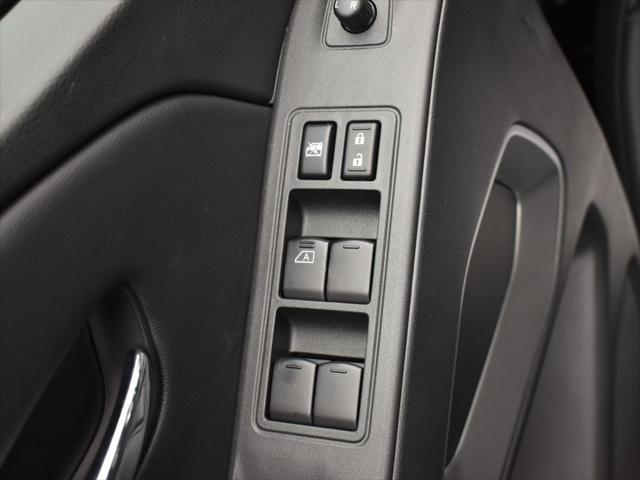 new 2025 Nissan Frontier car, priced at $33,897