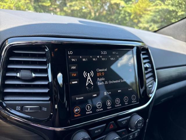 used 2019 Jeep Grand Cherokee car, priced at $17,745