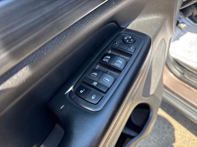 used 2019 Jeep Grand Cherokee car, priced at $17,745