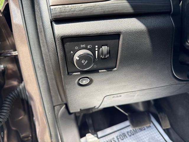 used 2019 Jeep Grand Cherokee car, priced at $17,745