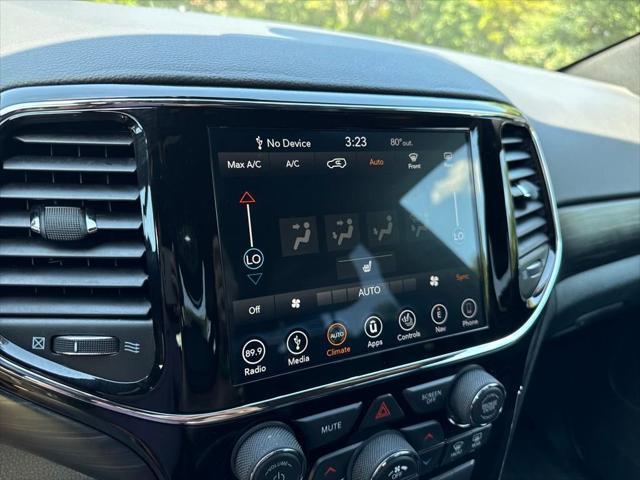 used 2019 Jeep Grand Cherokee car, priced at $17,745