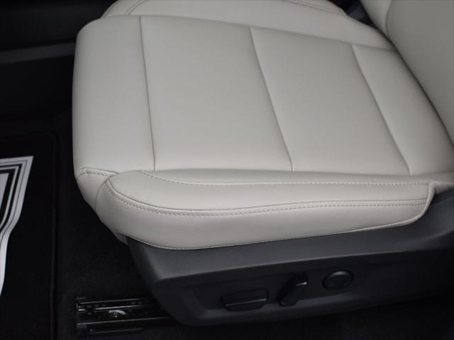 new 2025 Nissan Murano car, priced at $44,570