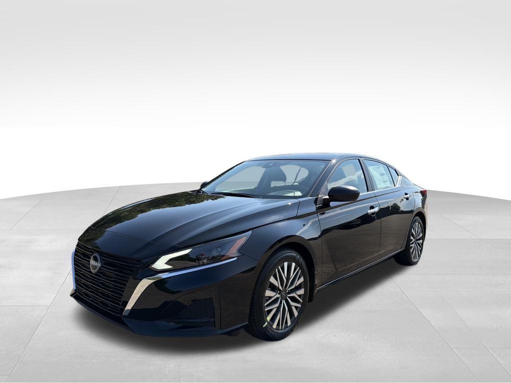 new 2025 Nissan Altima car, priced at $27,475