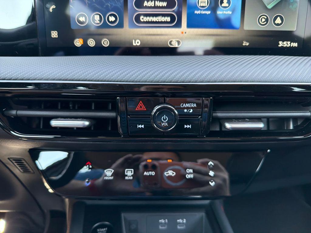 new 2026 Nissan Kicks car, priced at $30,205