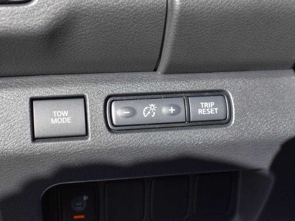 new 2025 Nissan Frontier car, priced at $38,999