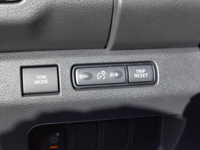 new 2025 Nissan Frontier car, priced at $40,897