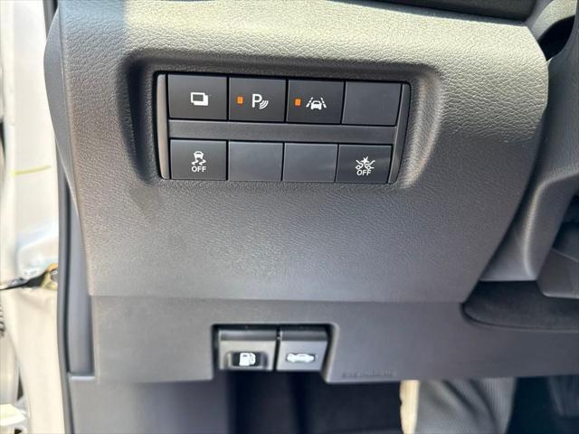 new 2025 Nissan Versa car, priced at $20,037