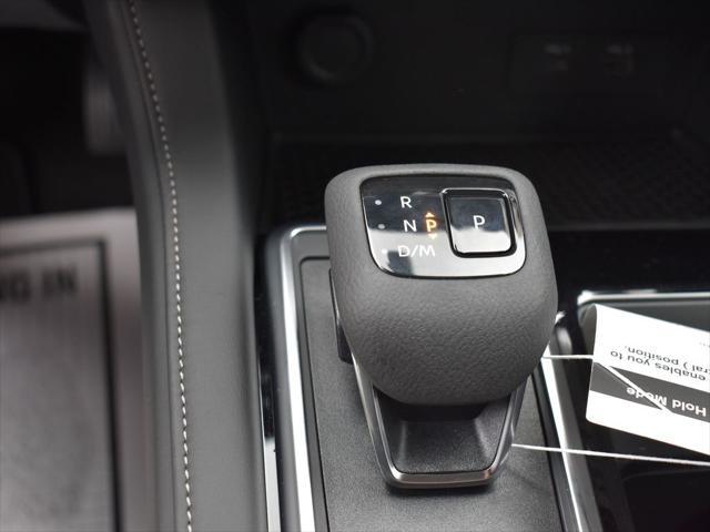 new 2025 Nissan Pathfinder car, priced at $36,997