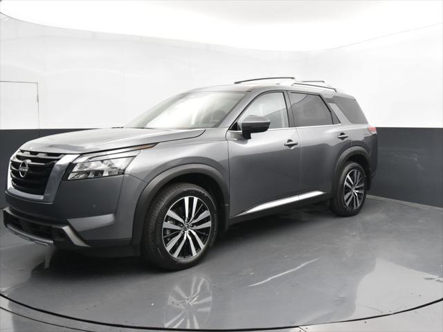 new 2025 Nissan Pathfinder car, priced at $45,999