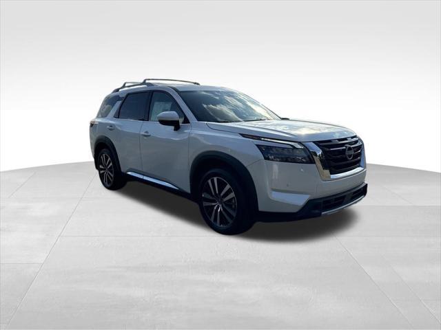 new 2025 Nissan Pathfinder car, priced at $48,709