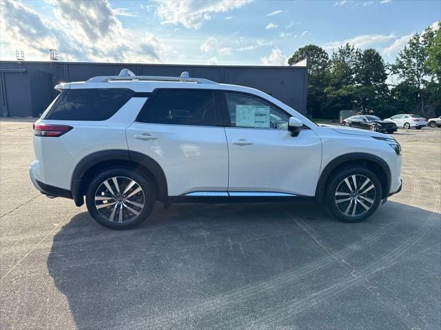 new 2025 Nissan Pathfinder car, priced at $47,509