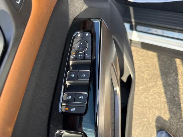 new 2025 Nissan Pathfinder car, priced at $47,509