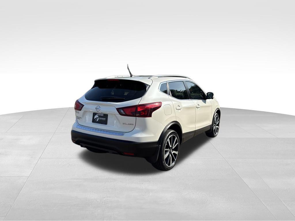 used 2018 Nissan Rogue Sport car, priced at $17,244
