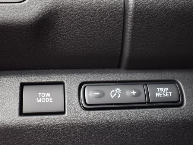 new 2025 Nissan Frontier car, priced at $41,797