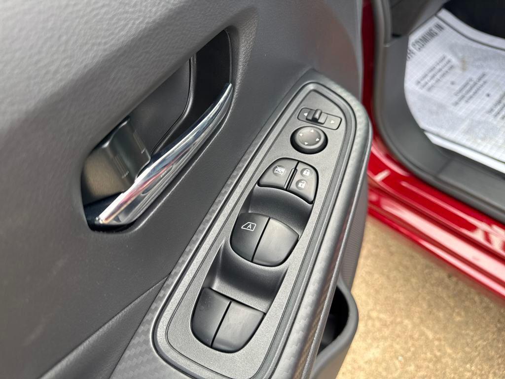 new 2025 Nissan Versa car, priced at $21,862