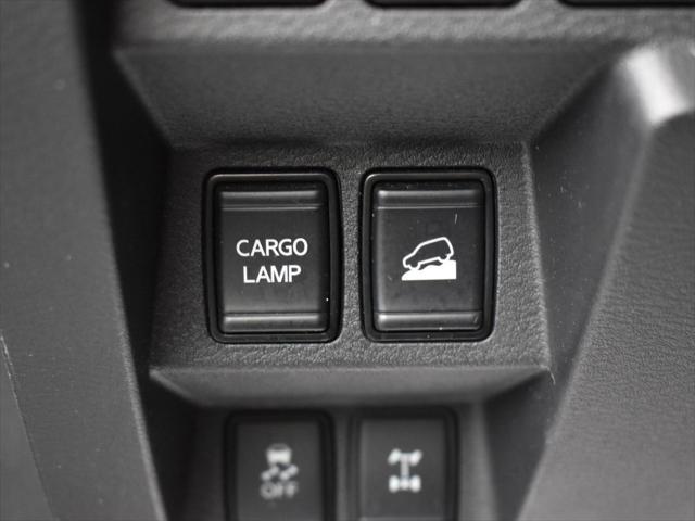 used 2023 Nissan Frontier car, priced at $39,999