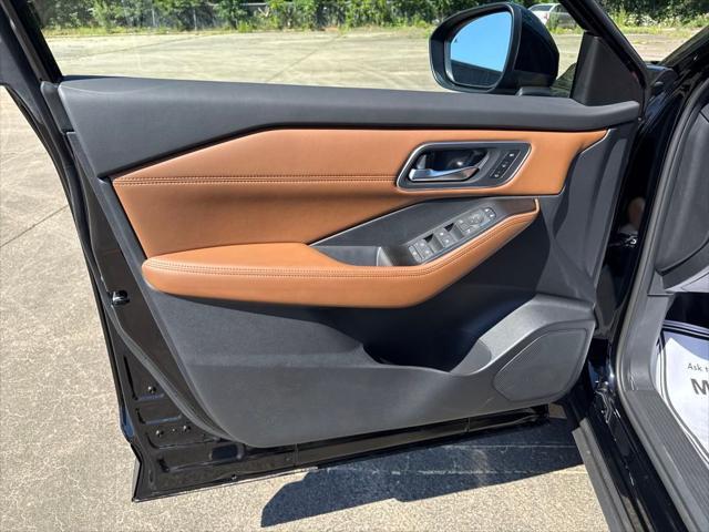 new 2025 Nissan Rogue car, priced at $37,157