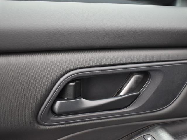 new 2025 Nissan Rogue car, priced at $27,950