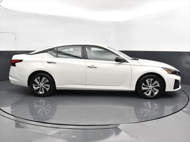 new 2025 Nissan Altima car, priced at $25,889