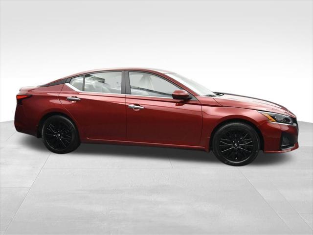 new 2025 Nissan Altima car, priced at $27,531