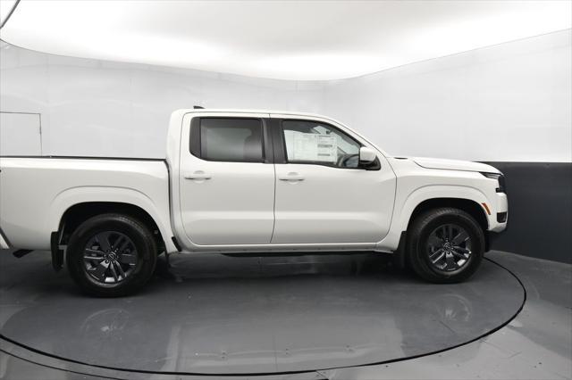 new 2025 Nissan Frontier car, priced at $32,758